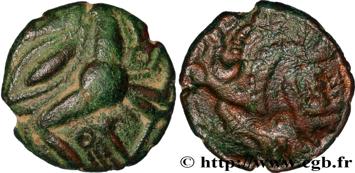 BELLOVAQUES (Région de Beauvais) Bronze au personnage courant, à l’astre rayonnant TTB+/TTB