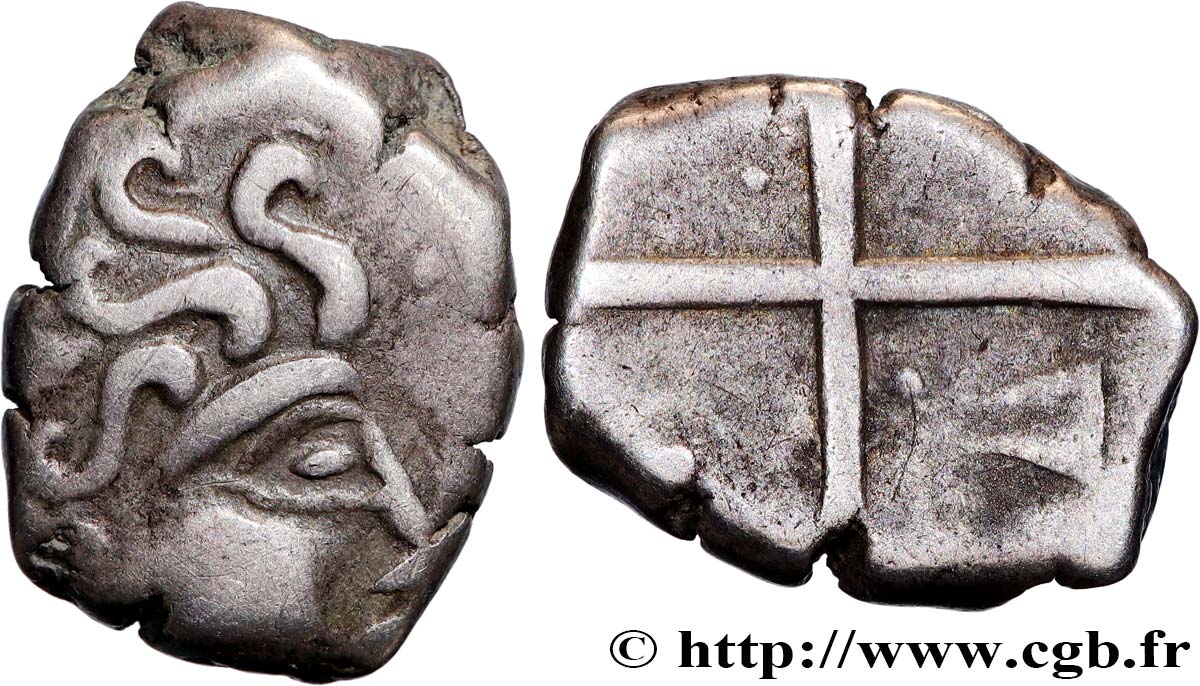 GALLIA - SOUTH WESTERN GAUL - PETROCORES / NITIOBROGES, Unspecified Drachme “au style flamboyant”, S. 198 AU/VF