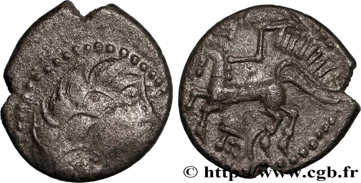 GALLIA - SANTONES / MID-WESTERN, Unspecified Drachme aux mèches aquitaniques, à gauche VF/AU