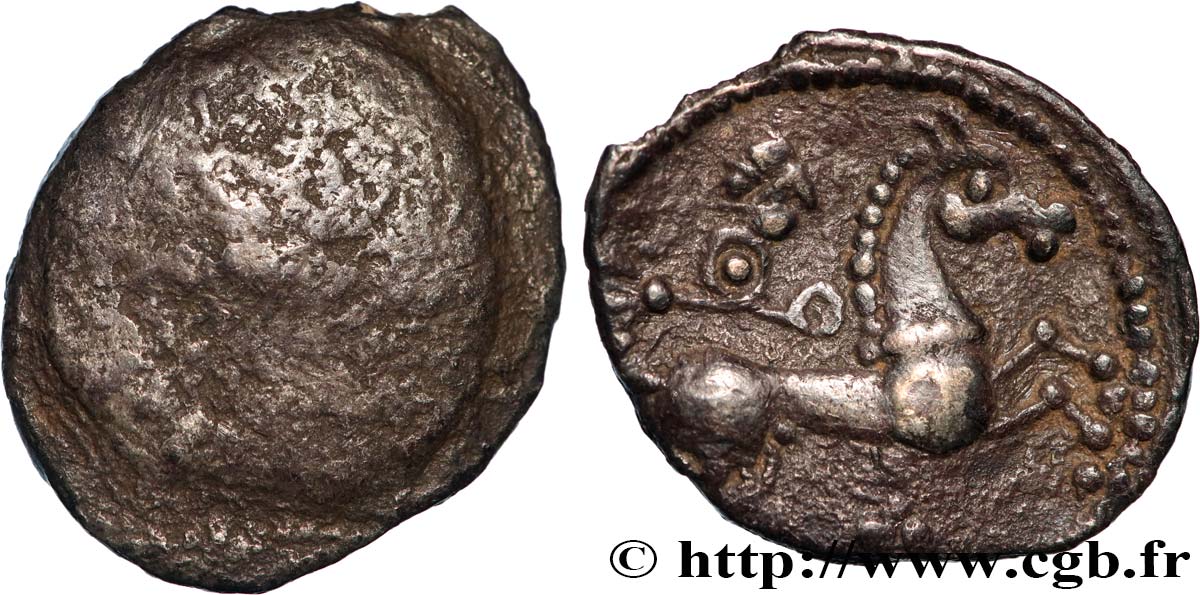 GALLIA - MID-WEST, UNSPECIFIED Drachme à la tête casquée VF/XF