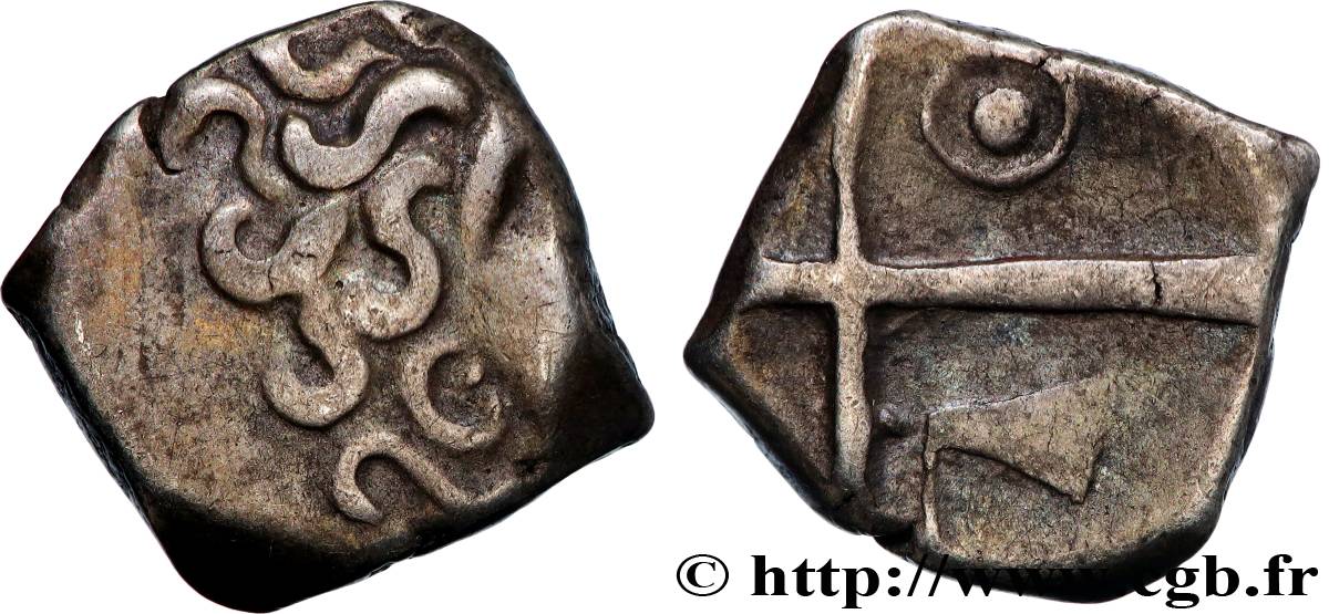 GALLIA - SOUTH WESTERN GAUL - PETROCORES / NITIOBROGES, Unspecified Drachme “au style flamboyant”, S. 198 XF