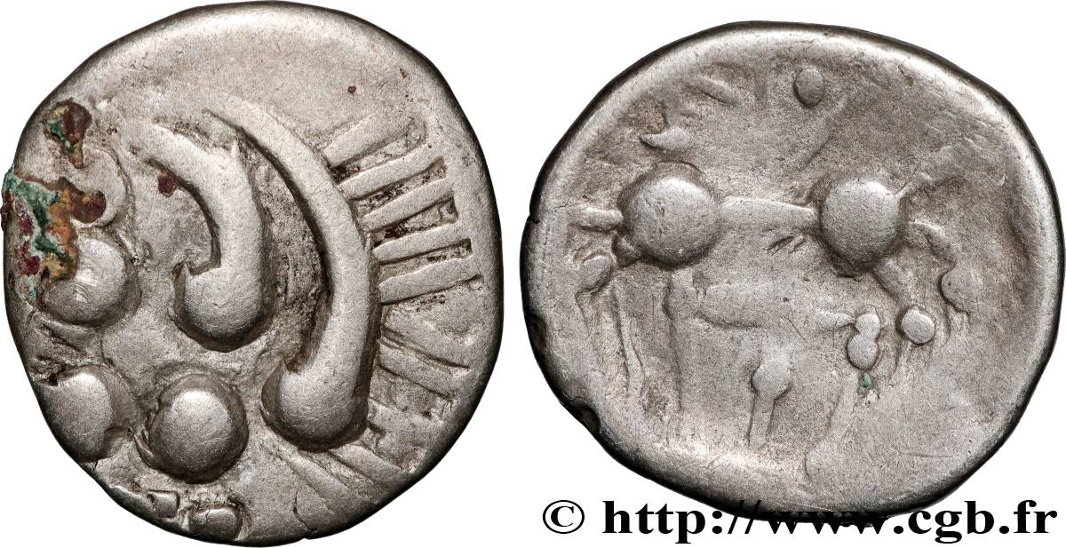 ELUSATES (Area of the Gers) Drachme “au cheval” XF/VF