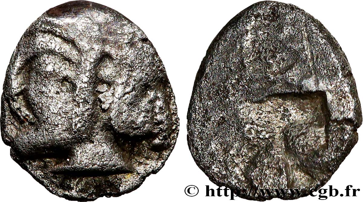 MASSALIA - MARSEILLE Obole du type du trésor d Auriol à la tête d Artémis TTB
