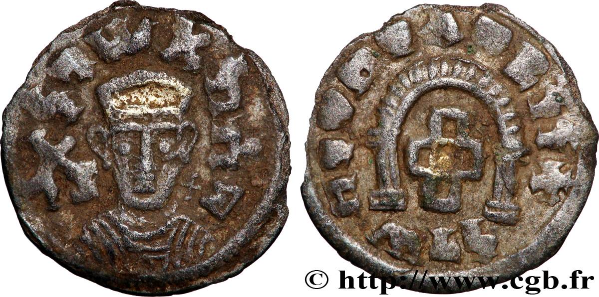 AXOUM - ROYAUME AXOUMITE - ANONYMES Monnaie d’argent au buste de face et à la croix TTB+