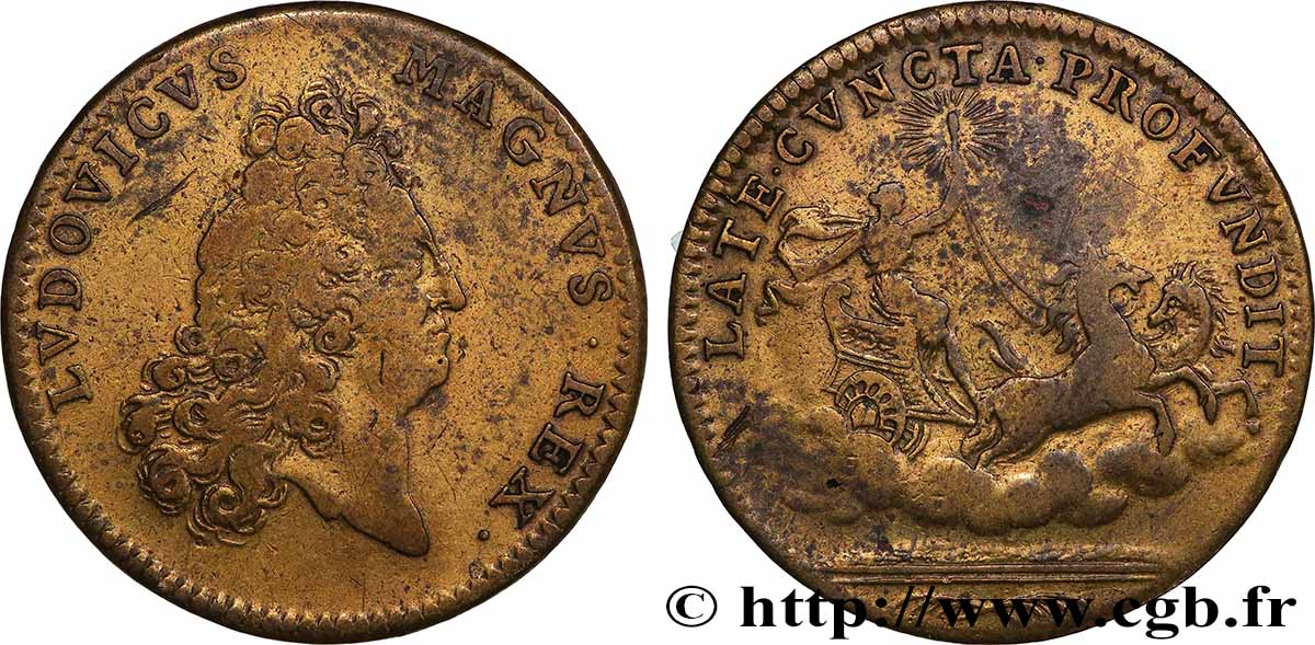 LOUIS XIV LE GRAND ou LE ROI SOLEIL Elle déploie largement tous ses bienfaits TB+