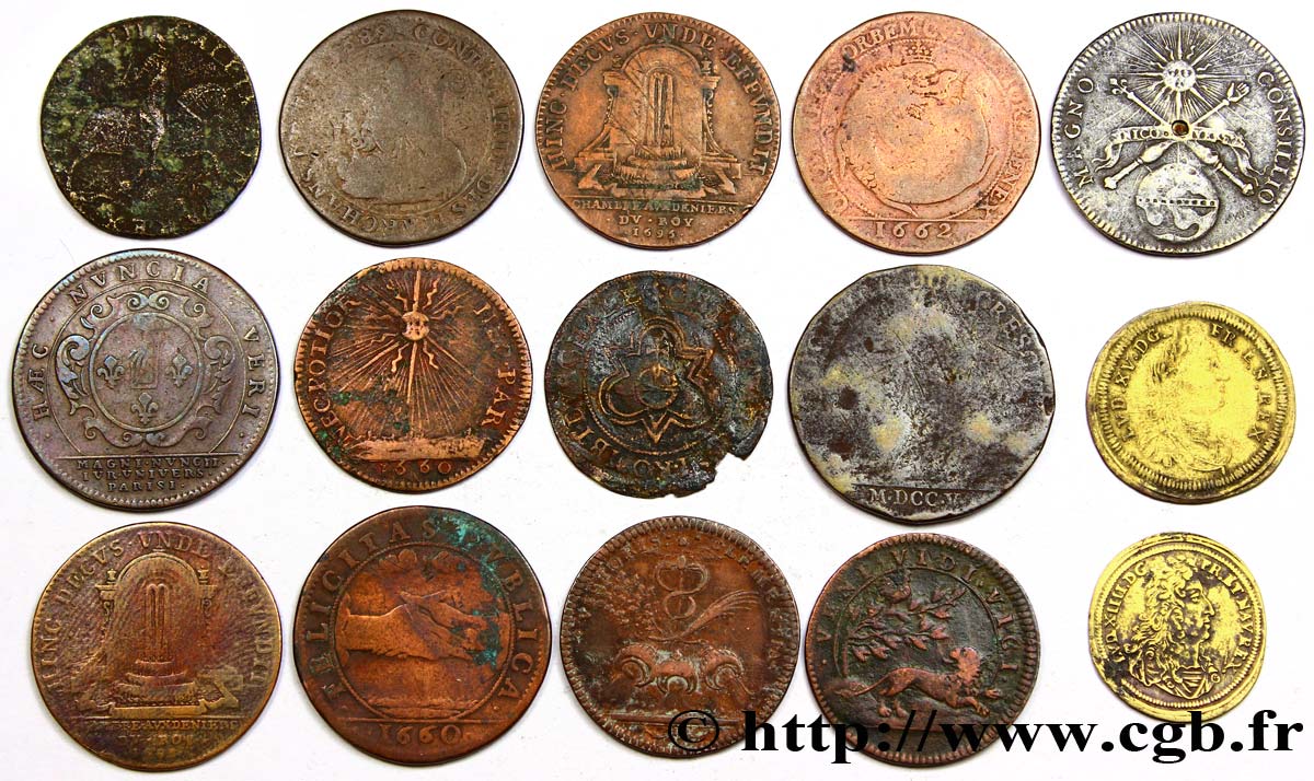 LOTTE Lot de quinze jetons royaux, métaux et états divers 