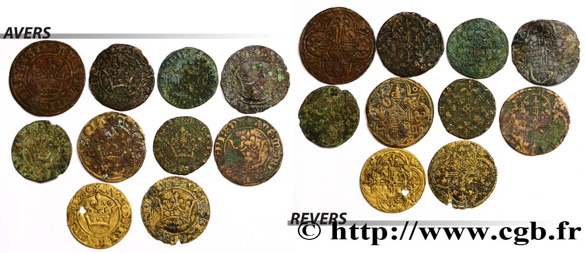 LOTS Lot de dix jetons du Moyen-Âge états et métaux divers, type à la couronne 