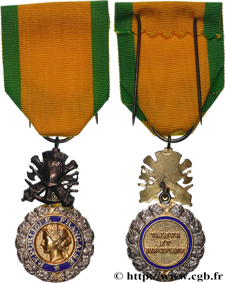 TERCERA REPUBLICA FRANCESA Médaille militaire, sous-officier EBC