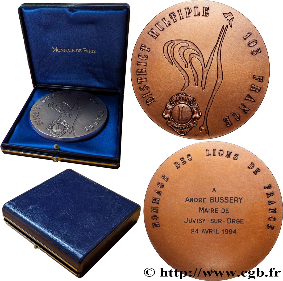 V REPUBLIC Médaille, Hommage des lions de France AU