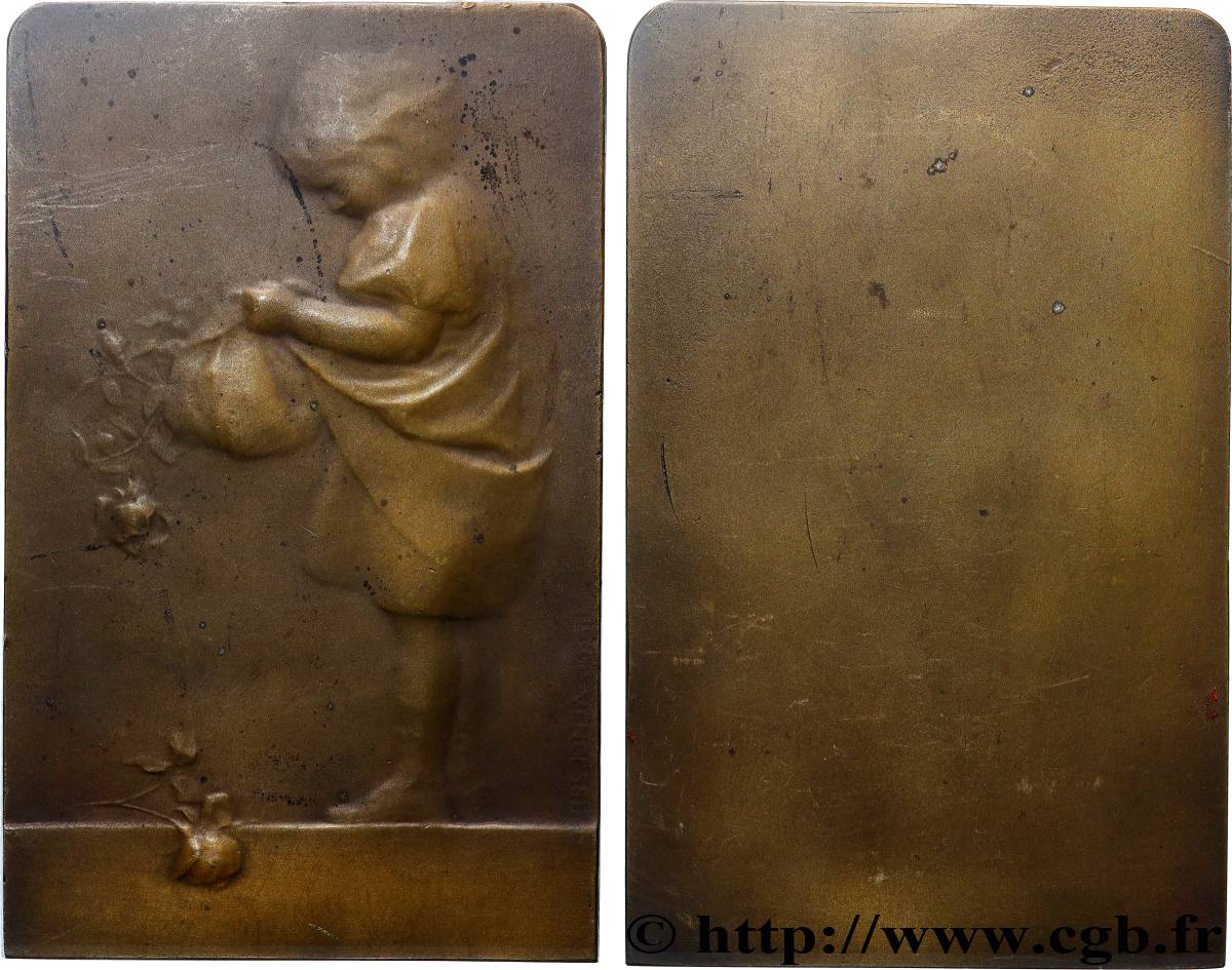 III REPUBLIC Plaquette uniface, Jeune enfant aux roses par Ovide Yencesse AU