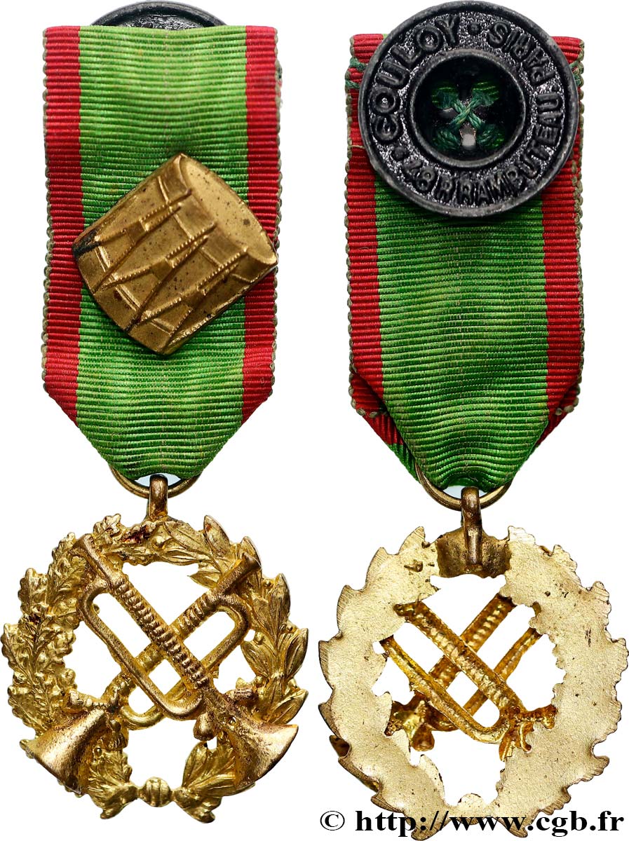 MUSIQUE, ARTS ET CONCERTS Médaille, Fanfare AU