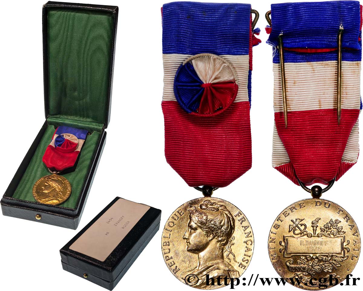 CINQUIÈME RÉPUBLIQUE Médaille d’honneur du travail, Ministère du travail, Vermeil SUP