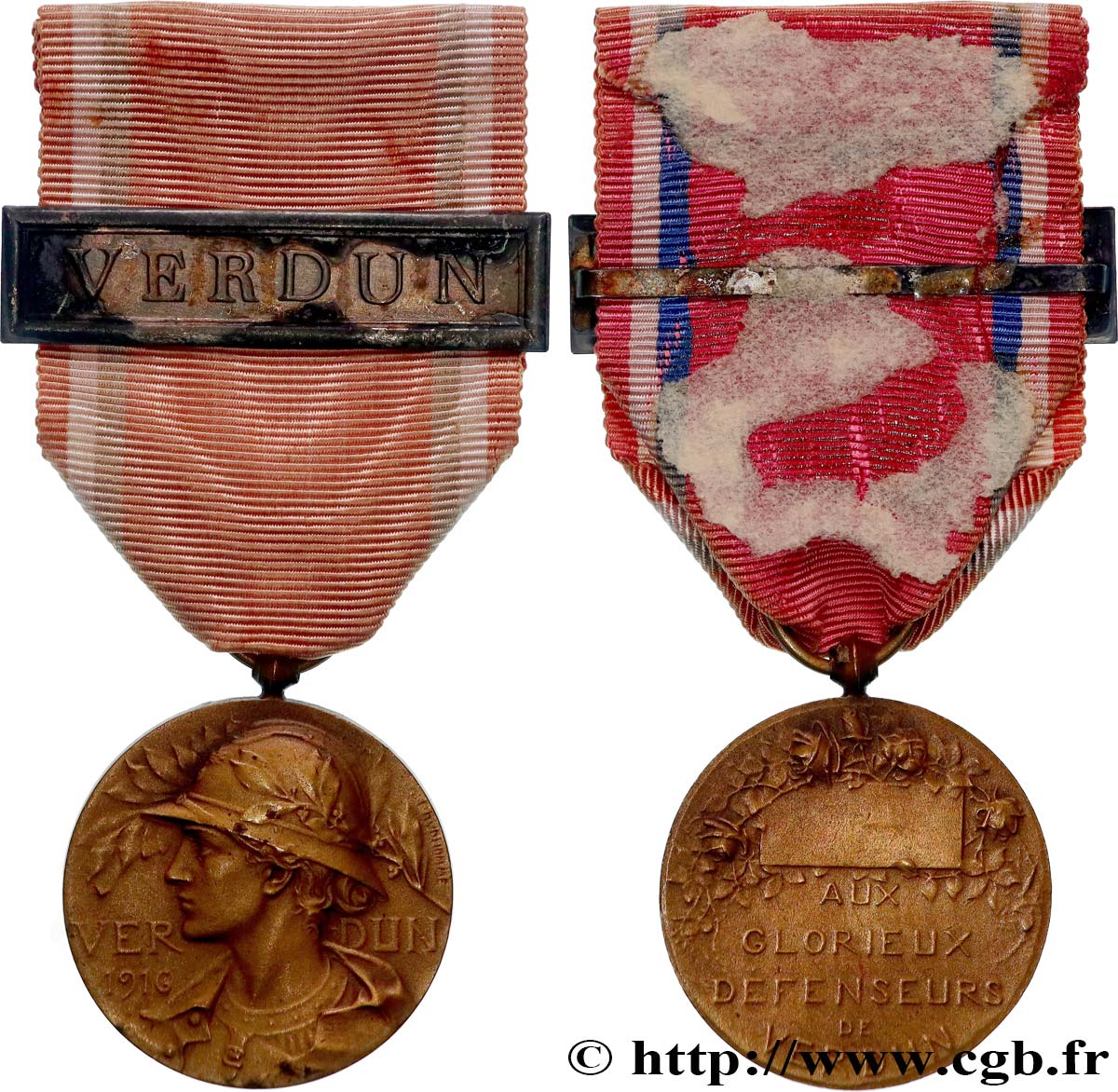 TROISIÈME RÉPUBLIQUE Médaille, Aux glorieux défenseurs de Verdun SUP