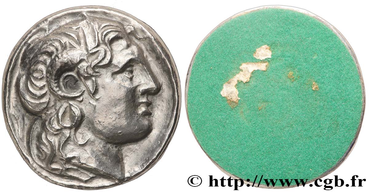 MACEDONIA - MACEDONIAN KINGDOM - ALEXANDER III THE GREAT Médaille presse-papier, Reproduction tétradrachme Alexandre le Grand AU