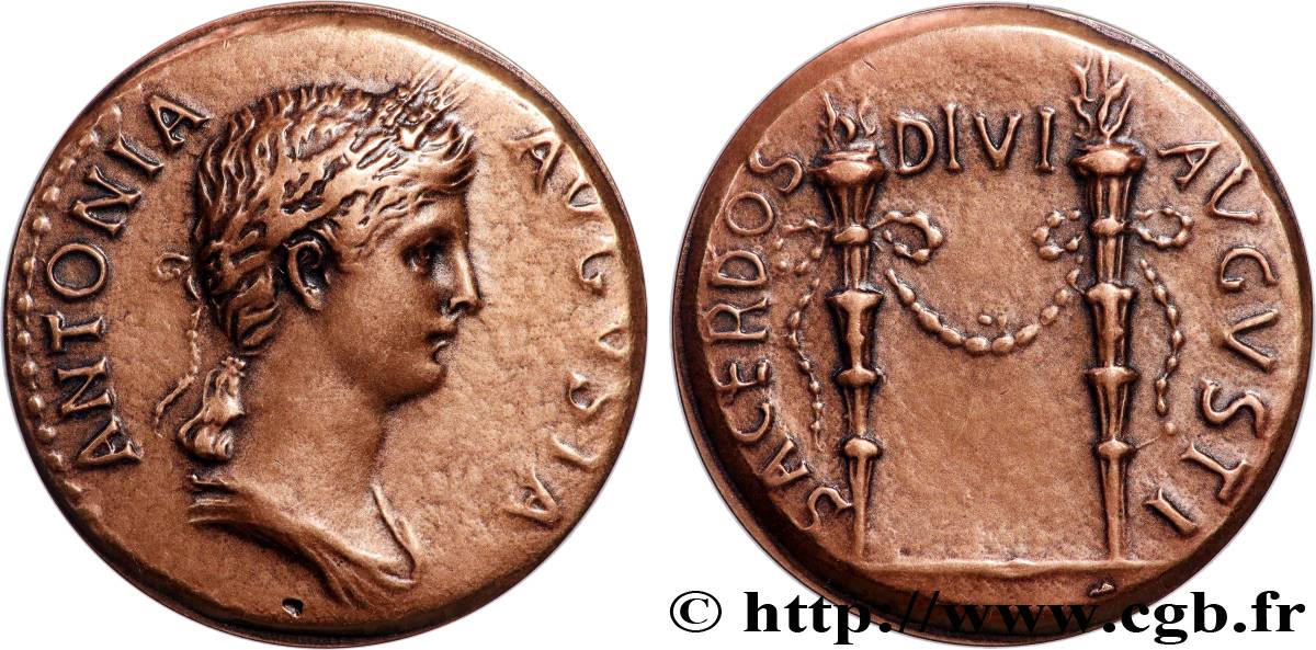 ANTONIA Médaille, Reproduction de l’Aureus, restitution de Claude, à l’effigie d’Antonia SUP