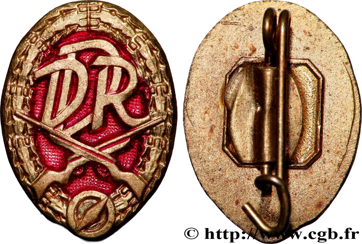 ALLEMAGNE Insigne, Armée de la RDA SUP