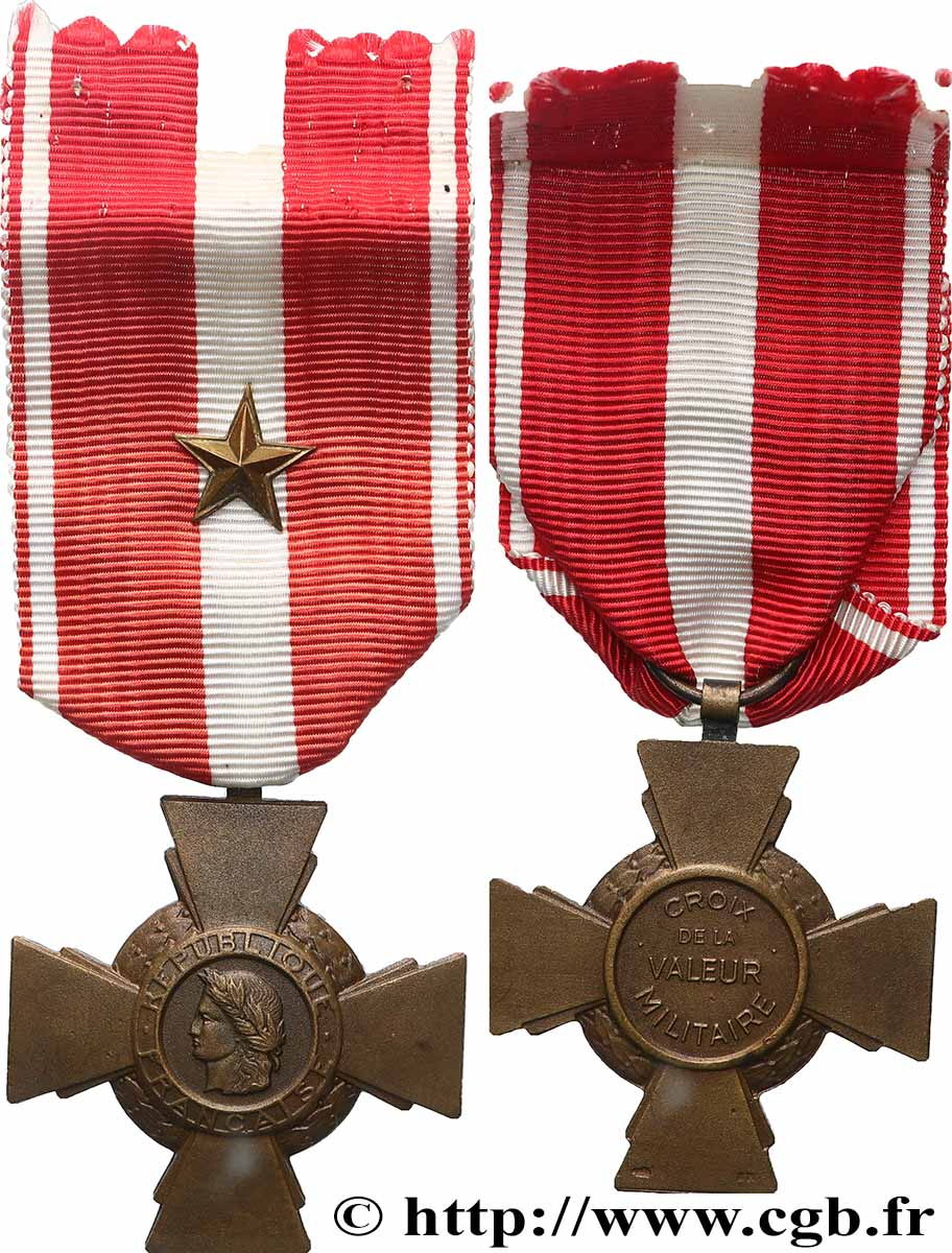 QUATRIÈME RÉPUBLIQUE Médaille, Croix de la valeur militaire TTB+