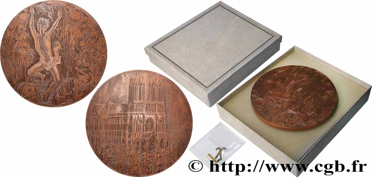 V REPUBLIC Imposante médaille, Le vin de Champagne AU