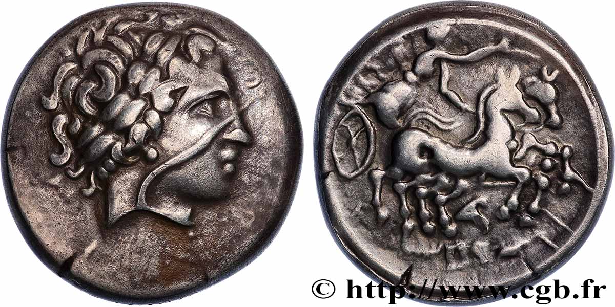 GALLIA - ARVERNI (Area of Clermont-Ferrand) Médaille, Reproduction du Statère d’or à la joue barrée et au triskèle, n°34 AU