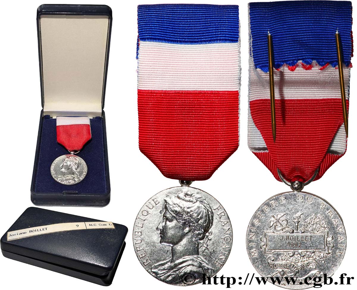 CINQUIÈME RÉPUBLIQUE Médaille d’honneur du travail, Ministère du travail et de la sécurité sociale SUP