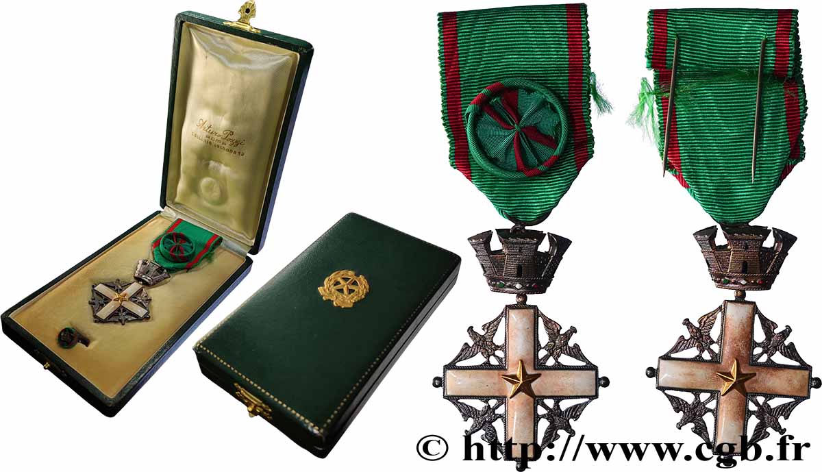 ITALY Médaille, Ordre du Mérite de la République Italienne, Officier AU