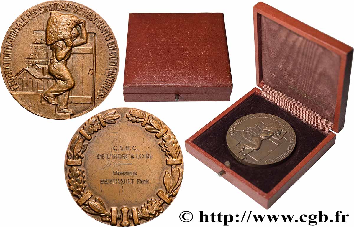 V REPUBLIC Médaille, Fédération nationale des syndicats de négociants en commerce  AU