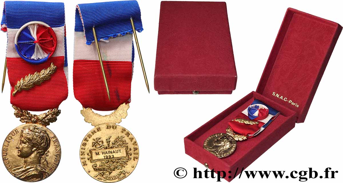 V REPUBLIC Médaille d’honneur du travail, Ministère du travail, Or AU