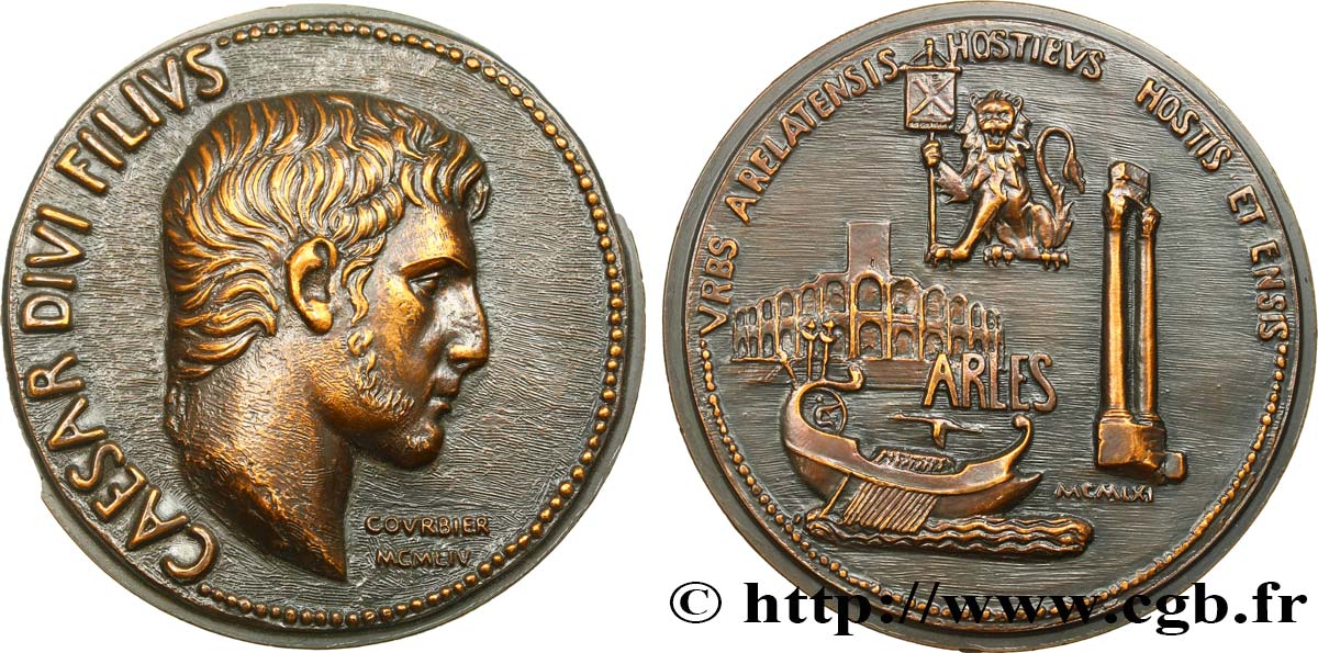 CINQUIÈME RÉPUBLIQUE Médaille antiquisante, César Auguste SUP
