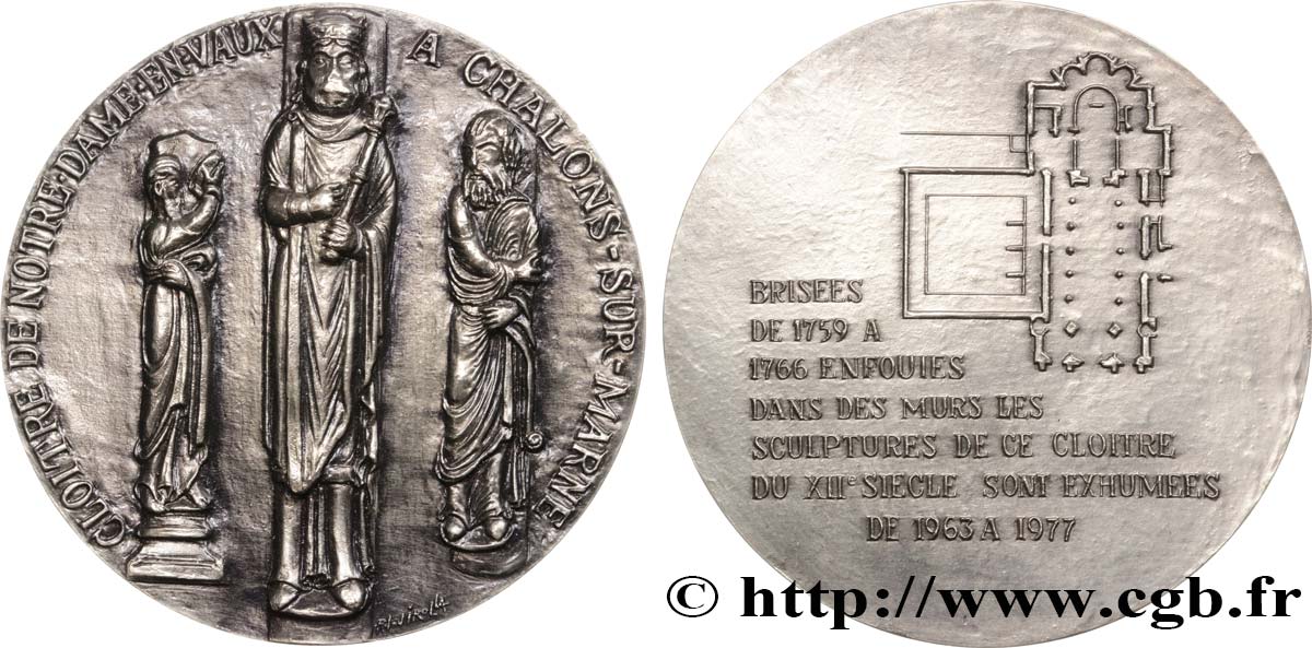 ÉGLISES Médaille, Cloître de Notre Dame-en-Vaux SUP