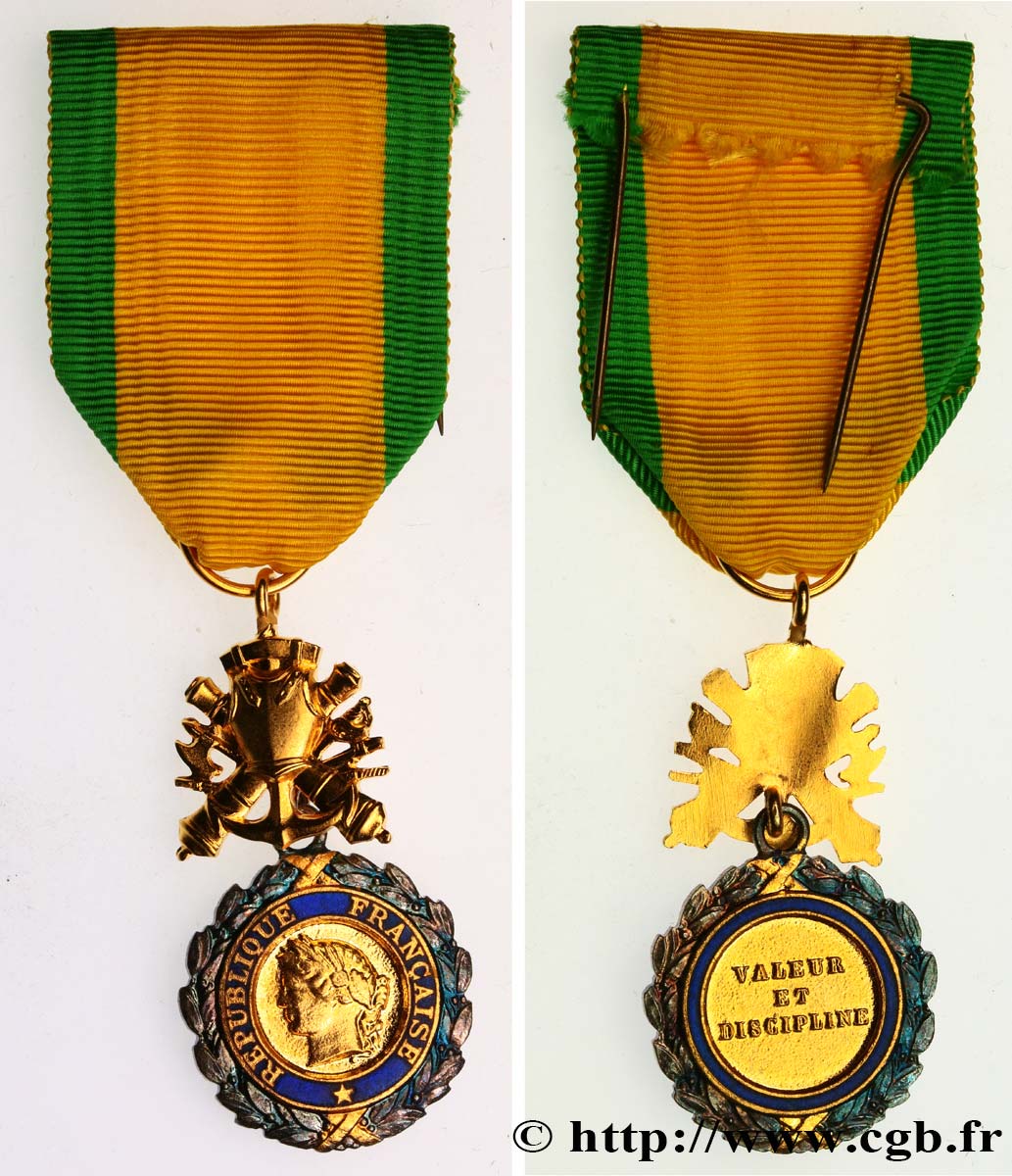 CINQUIÈME RÉPUBLIQUE Médaille militaire, sous-officier TTB