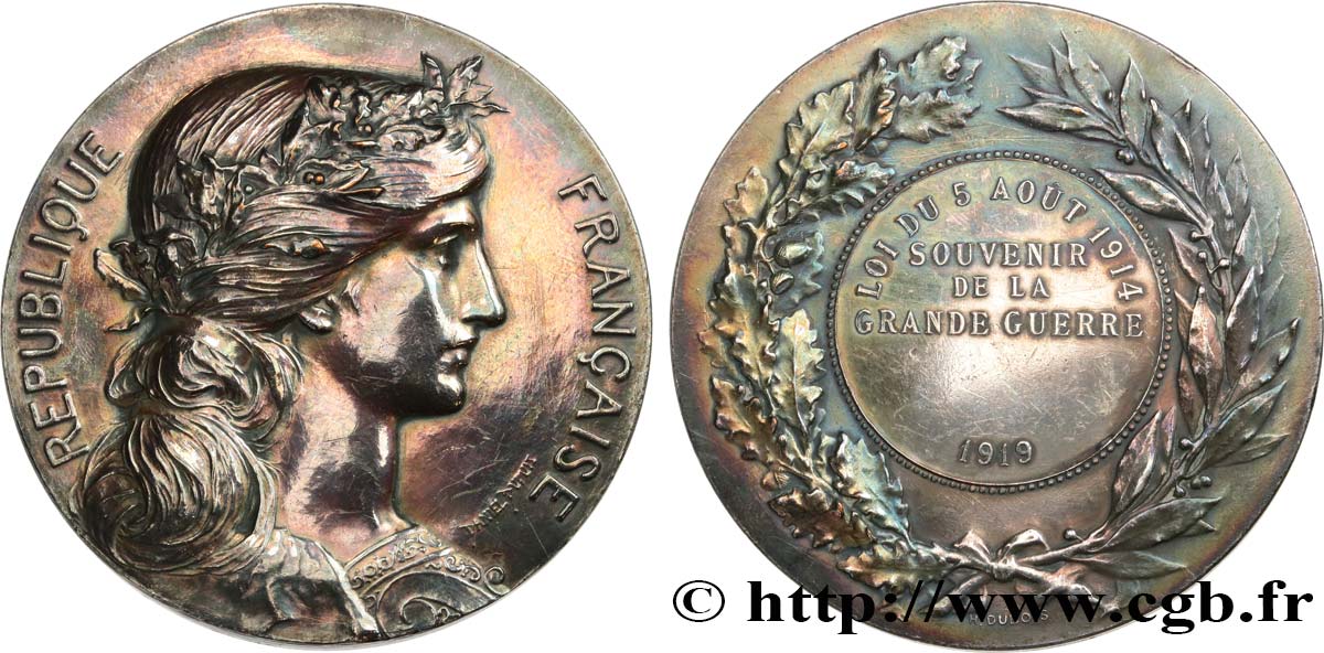 TROISIÈME RÉPUBLIQUE Médaille, Souvenir de la Grande Guerre TTB