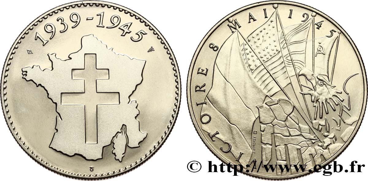 QUINTA REPUBLICA FRANCESA Médaille commémorative, Victoire de Mai 1945 EBC