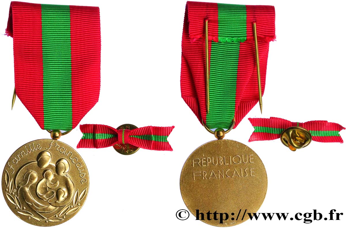 CINQUIÈME RÉPUBLIQUE Médaille, Famille française TTB+