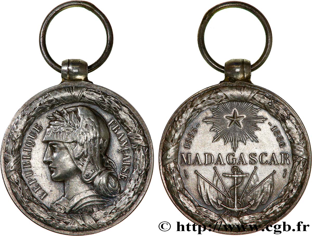 TERCERA REPUBLICA FRANCESA Médaille commémorative, Madagascar MBC+