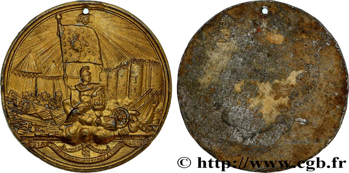 TROISIÈME RÉPUBLIQUE Médaille uniface, Souvenir, à la gloire immortelle de la Nation Française TTB
