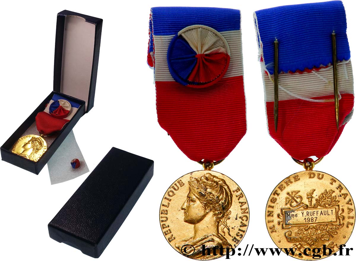 FUNFTE FRANZOSISCHE REPUBLIK Médaille d’honneur du Travail, Ministère du Travail SS