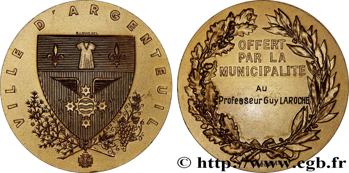 CINQUIÈME RÉPUBLIQUE Médaille offerte par la municipalité SUP