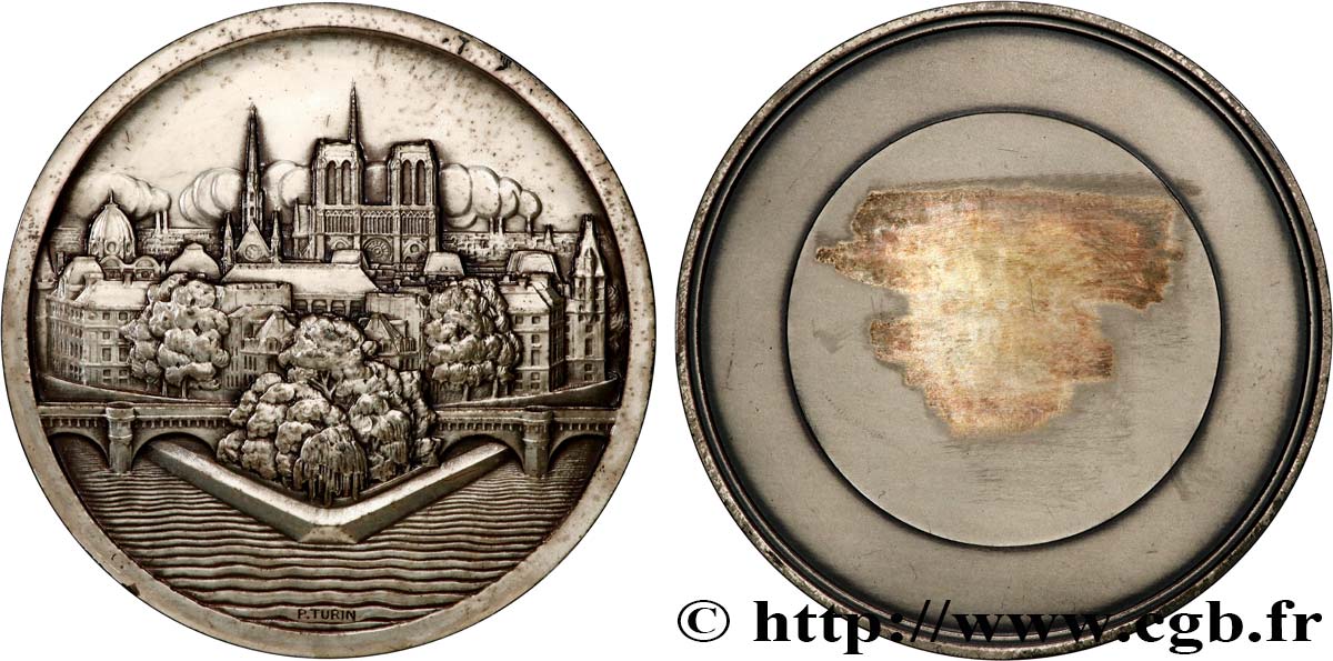V REPUBLIC Médaille, Paris et l’île de la Cité par Pierre Turin AU