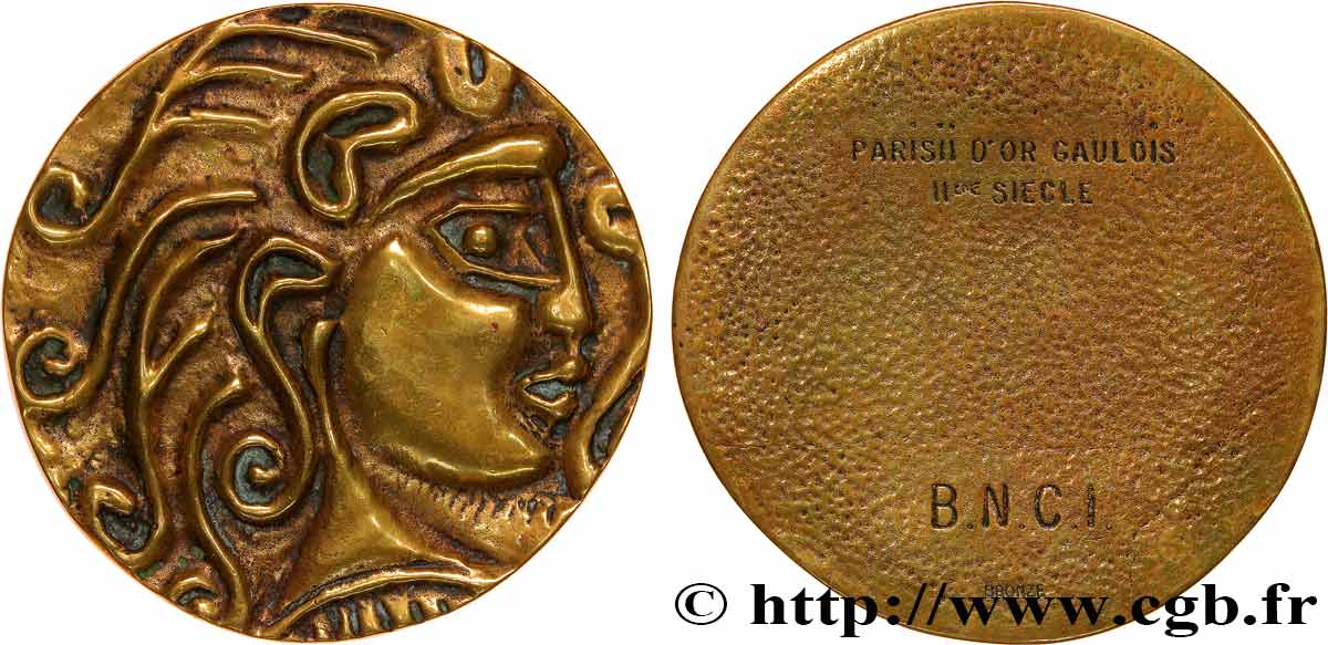 CINQUIÈME RÉPUBLIQUE Médaille antiquisante, Statère d’or des Parisii TTB+