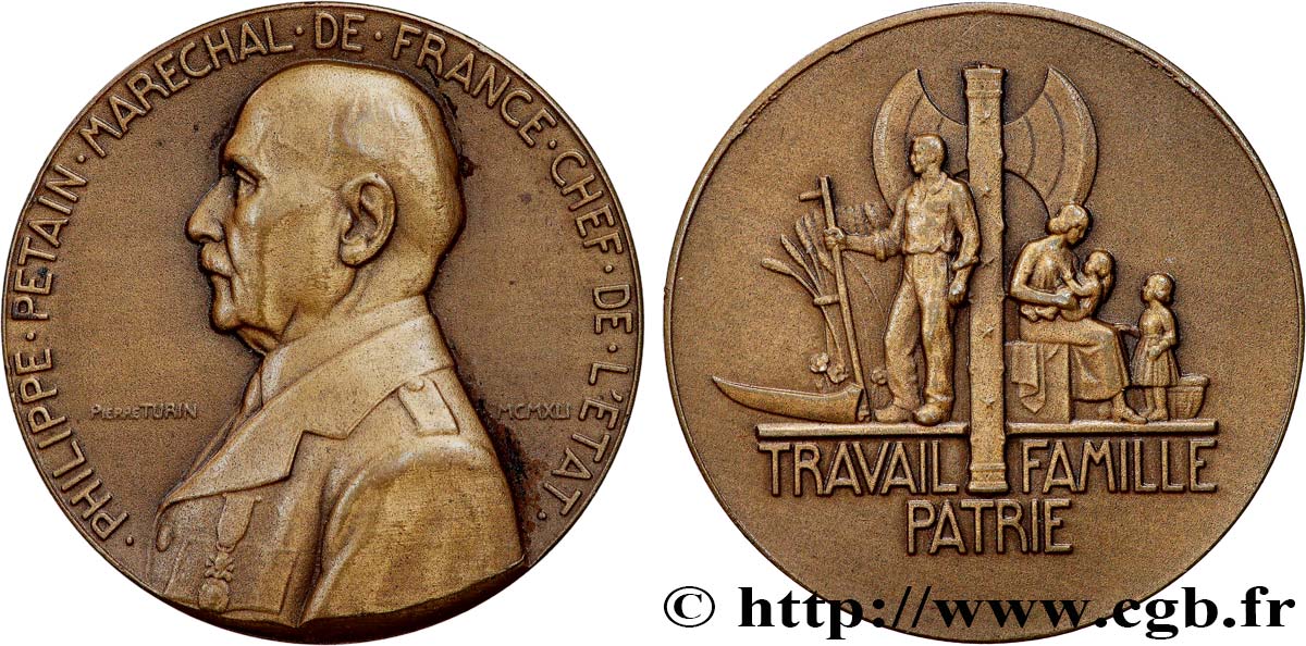ETAT FRANÇAIS Médaille, Maréchal Pétain, Travail, Famille et Patrie AU