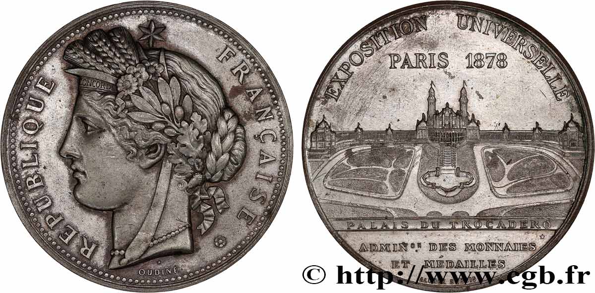 TROISIÈME RÉPUBLIQUE Médaille, Palais du Trocadéro, Exposition Universelle TTB