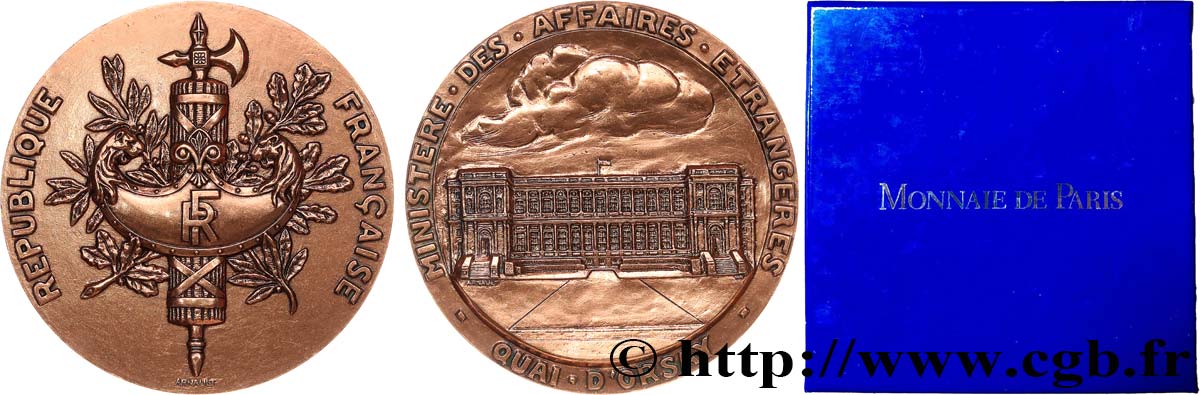 V REPUBLIC Médaille, Ministère des affaires étrangères AU