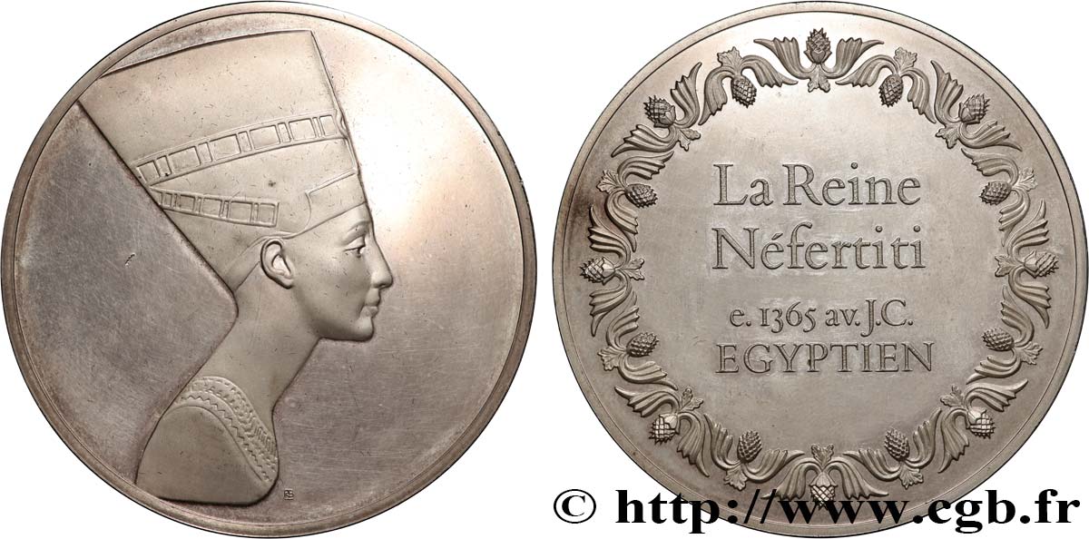 LES 100 PLUS GRANDS CHEFS-D OEUVRE Médaille, La reine Néfertiti TTB+