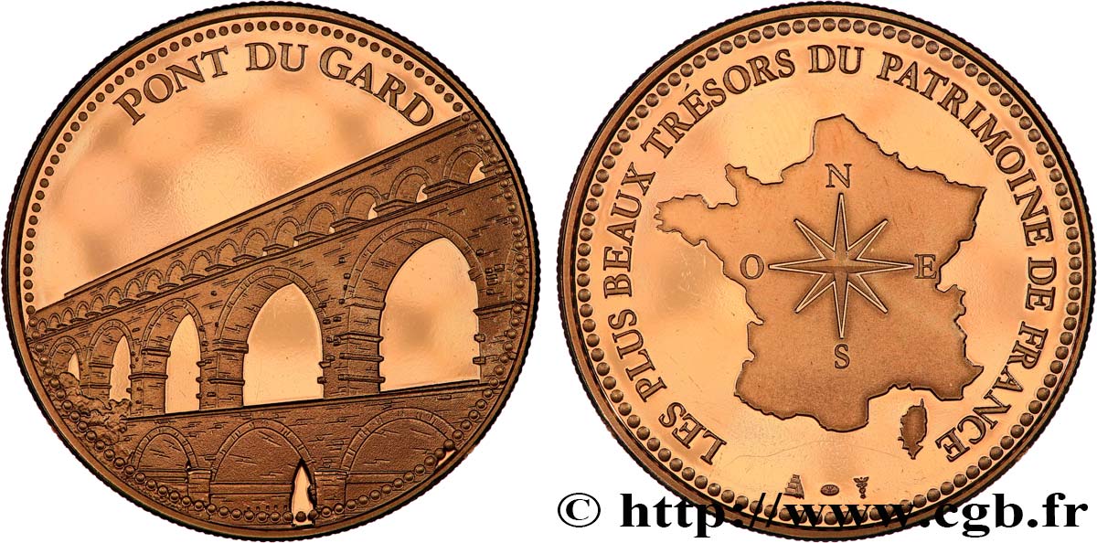 BUILDINGS AND HISTORY Médaille, Pont du Gard AU