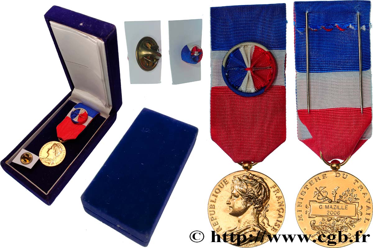 V REPUBLIC Médaille d’honneur du Travail, Ministère du Travail AU