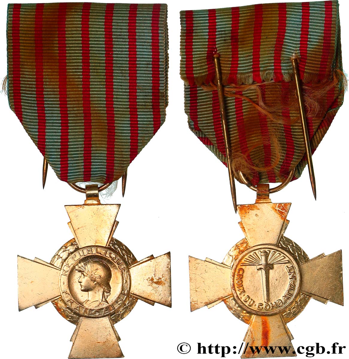 TROISIÈME RÉPUBLIQUE Croix du combattant TTB