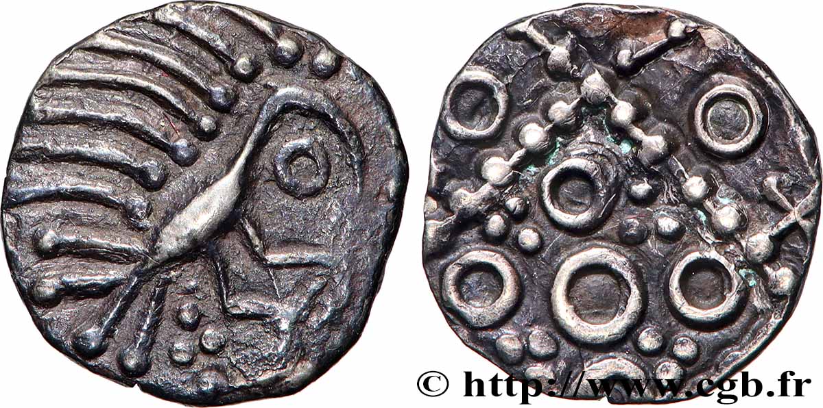 ENGLAND - ANGLO-SAXONS Sceat continental à l’oiseau, Série E, variété K XF/AU