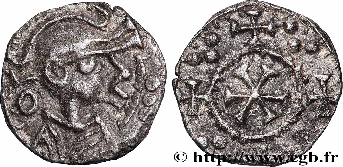 UNSPECIFIED MINT Denier ou sceat à la tête casquée et aux croisettes AU