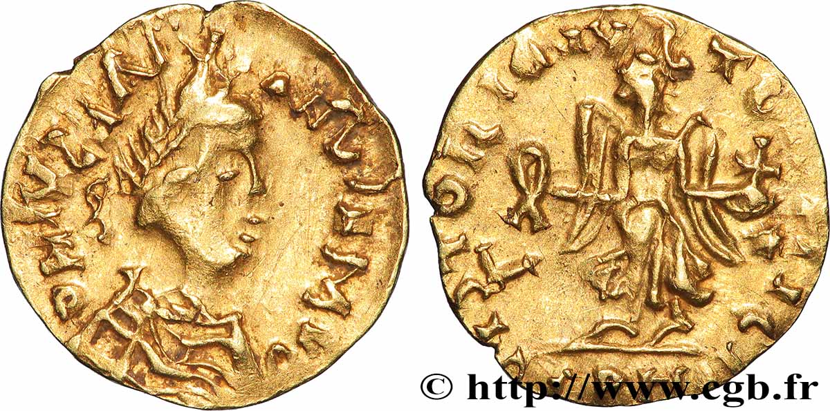 PSEUDO IMPERIAL COINAGE Triens à la victoire, au nom de Justinien q.SPL