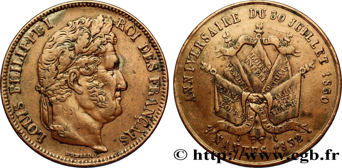 Module de 5 francs en cuivre commémorant l’anniversaire du 30 juillet 1830 1832 Nantes F.324/12 var. SS48 